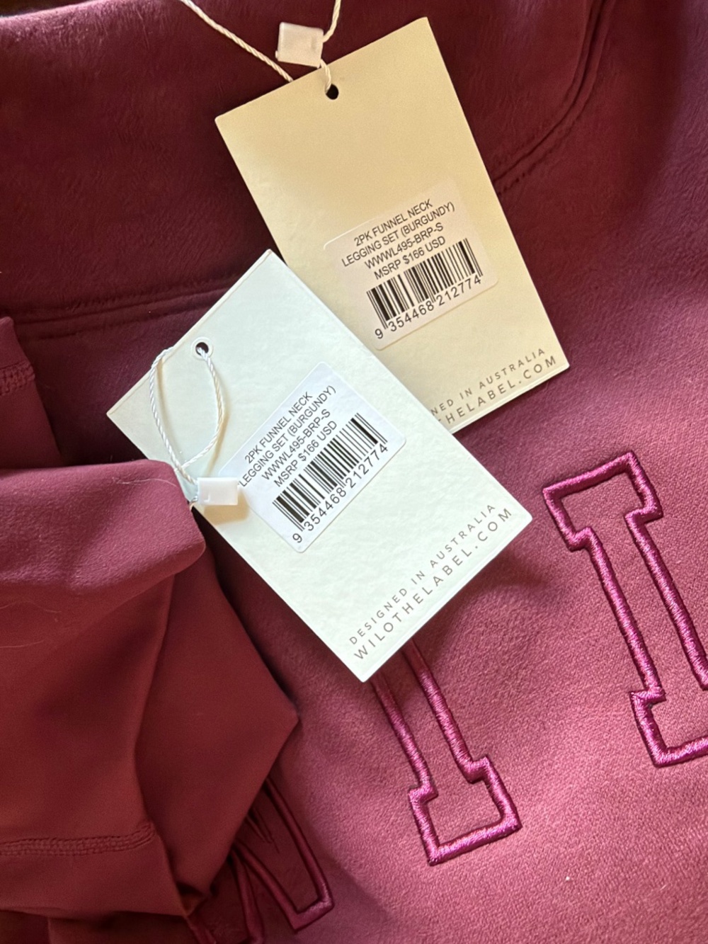 WILO THE LABEL Funnel Neck Set | Small | Burgundy 🤎🍂 - Picture 3 of 5